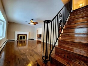 67 Plum St in Tinton Falls, NJ - Building Photo - Building Photo