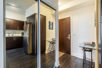 65 Speers Rd in Oakville, ON - Building Photo - Building Photo