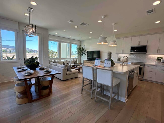 502 spindle Way in San Marcos, CA - Building Photo - Building Photo