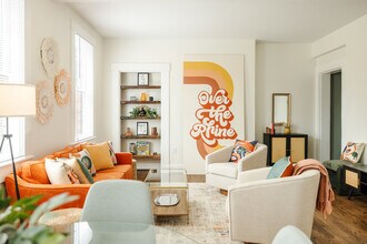 1826 Republic St in Cincinnati, OH - Building Photo - Building Photo