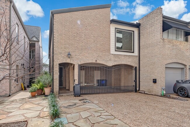 property at 516 S Post Oak Ln