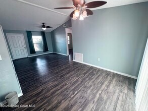 830 Hartley Ave SW in Palm Bay, FL - Building Photo - Building Photo