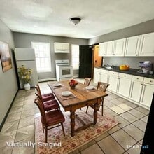 7 Market Ln in Thompson, CT - Building Photo - Building Photo