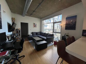 919 Florida Ave NW, Unit 202 in Washington, DC - Building Photo - Building Photo