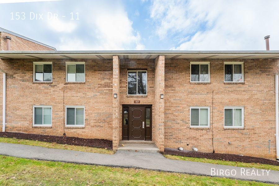 153 Dix Dr, Unit 11 in North Versailles, PA - Building Photo