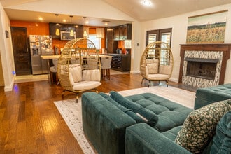 2107 Emerald Isle Dr in Leander, TX - Building Photo - Building Photo