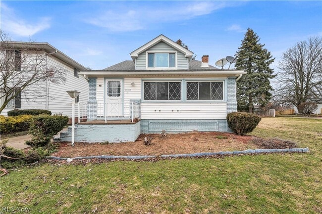 property at 11103 Lincoln Ave