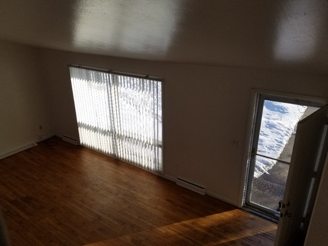 405 Cedar St NE in Grand Rapids, MI - Building Photo - Building Photo
