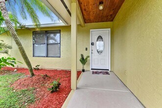 984 SW Cornelia Ave, Unit 426 in Port St. Lucie, FL - Building Photo - Building Photo