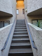 187 McAfee Ct in Thousand Oaks, CA - Building Photo - Building Photo