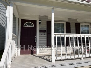 2114 Woodlawn Ave in Indianapolis, IN - Building Photo - Building Photo