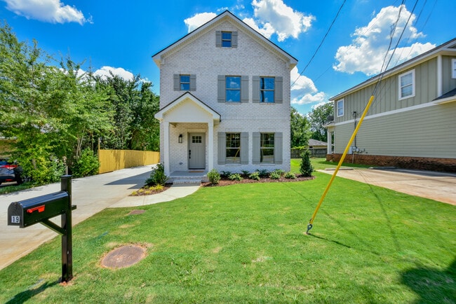 property at 19 18th St