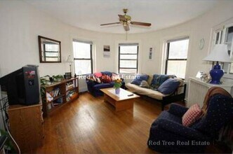 1474 Commonwealth Avenue, Unit 2 in Boston, MA - Building Photo - Building Photo