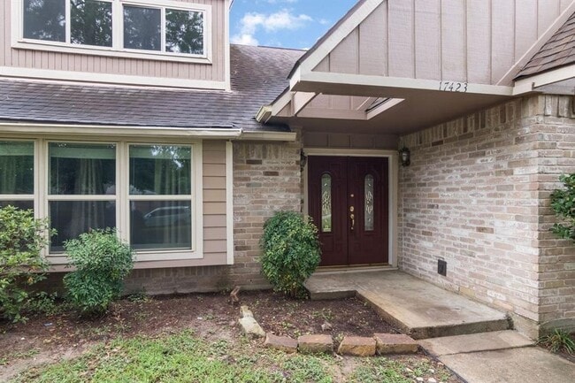 17423 Baronshire Dr in Houston, TX - Building Photo - Building Photo