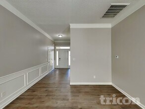 7401 Fallow Ln in Charlotte, NC - Foto de edificio - Building Photo