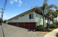 St. Malo Surf Apartments in Oceanside, CA - Building Photo - Building Photo