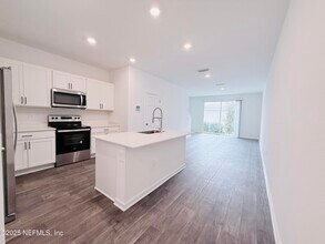 12741 Barrack Ln in Jacksonville, FL - Building Photo - Building Photo
