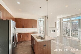 336 E 1st Ave in Denver, CO - Building Photo - Building Photo