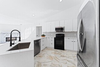 1703 Golfside Village Dr in Lehigh Acres, FL - Building Photo - Building Photo