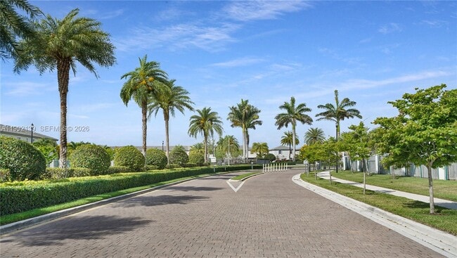 2676 SE 12th St in Homestead, FL - Building Photo - Building Photo