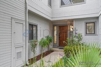 1260 Sierra Village Pl in San Jose, CA - Building Photo - Building Photo