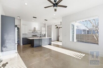 4701 Sara Dr in Austin, TX - Building Photo - Building Photo