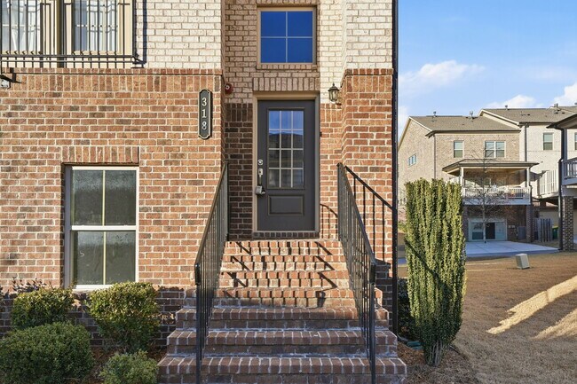 318 Commons Ave in Woodstock, GA - Building Photo - Building Photo