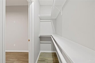 4204 La Vista Ave-Unit -Unit 5 in McAllen, TX - Building Photo - Building Photo