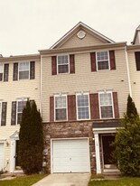 13 Truth Way in Martinsburg, WV - Building Photo