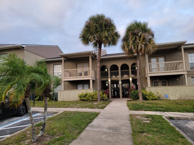 property at 305 Wymore Rd