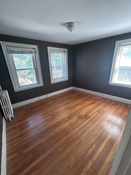 249 Chestnut Hill Ave, Unit 32 in Boston, MA - Foto de edificio