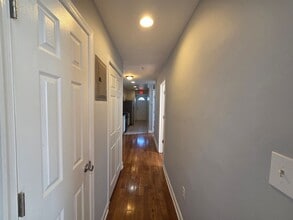 4013 Gault Pl NE in Washington, DC - Building Photo - Building Photo