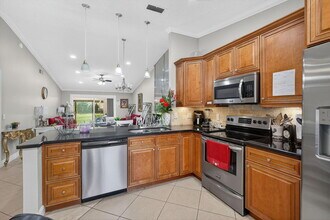 4919 Sable Pine Cir in West Palm Beach, FL - Foto de edificio - Building Photo