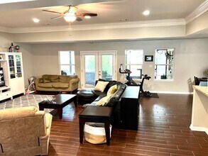 16 Mariners Ln in Mary Esther, FL - Building Photo - Building Photo