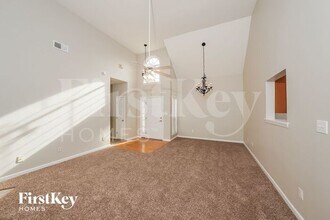 2534 Joey Adkins Dr in Moody, AL - Foto de edificio - Building Photo