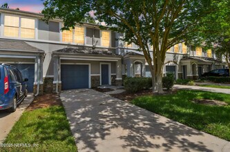 5831 Parkstone Crossing Dr in Jacksonville, FL - Building Photo - Building Photo