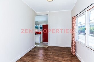 2056 Kakela Dr in Honolulu, HI - Building Photo - Building Photo