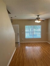 313 Wilton Cir in Sanford, FL - Building Photo - Building Photo