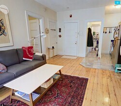 1069 Beacon St in Brookline, MA - Building Photo - Building Photo