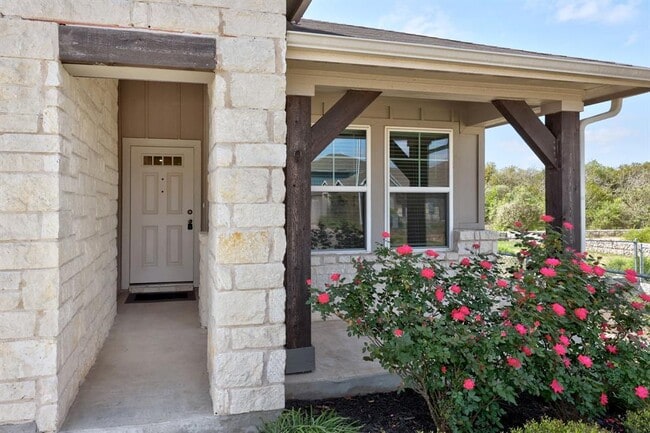 809 Russet Rock Dr in Austin, TX - Building Photo - Building Photo