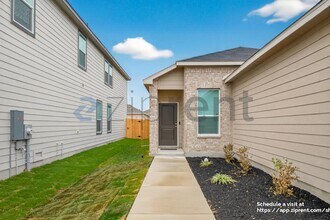 7715 Canyon Wren Pk in San Antonio, TX - Building Photo - Building Photo