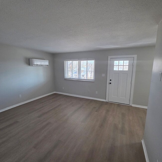 property at 3407 Garden Dr