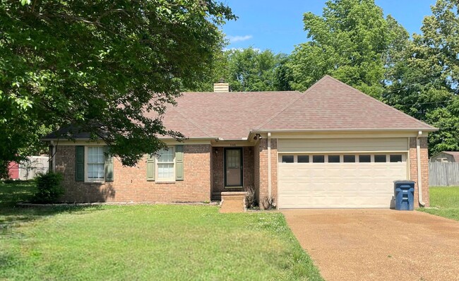 property at 7448 Kingcrest Cove