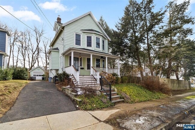 property at 125 Large Ave