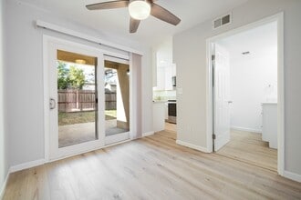 1305 Sylvan Meadows Dr in Modesto, CA - Building Photo - Building Photo