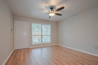 4200 Watson St in Houston, TX - Building Photo - Building Photo