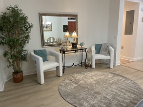 11021 Gulf Reflections Drive, Unit 306 in Ft. Myers, FL - Building Photo - Building Photo