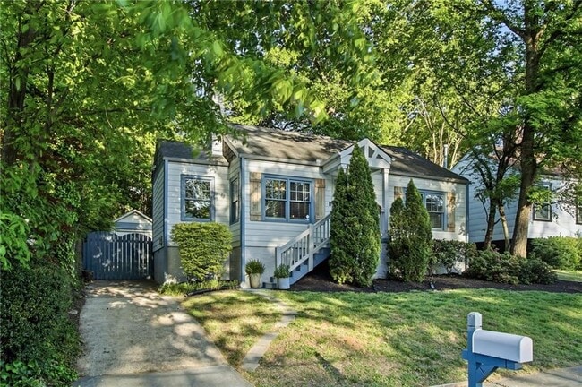 property at 1189 Atlantic Dr NW