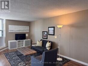323 Colborne St in London, ON - Building Photo - Building Photo