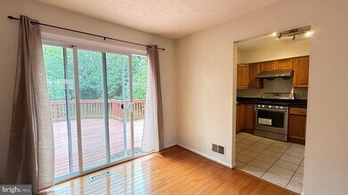 12608 Black Saddle Ln in Germantown, MD - Building Photo - Building Photo
